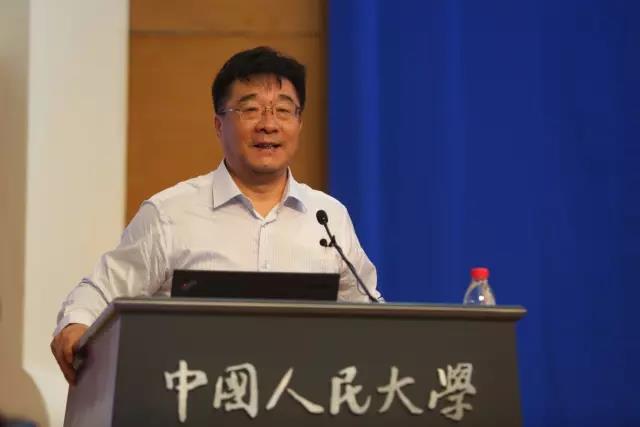 刘伟校长在致辞
